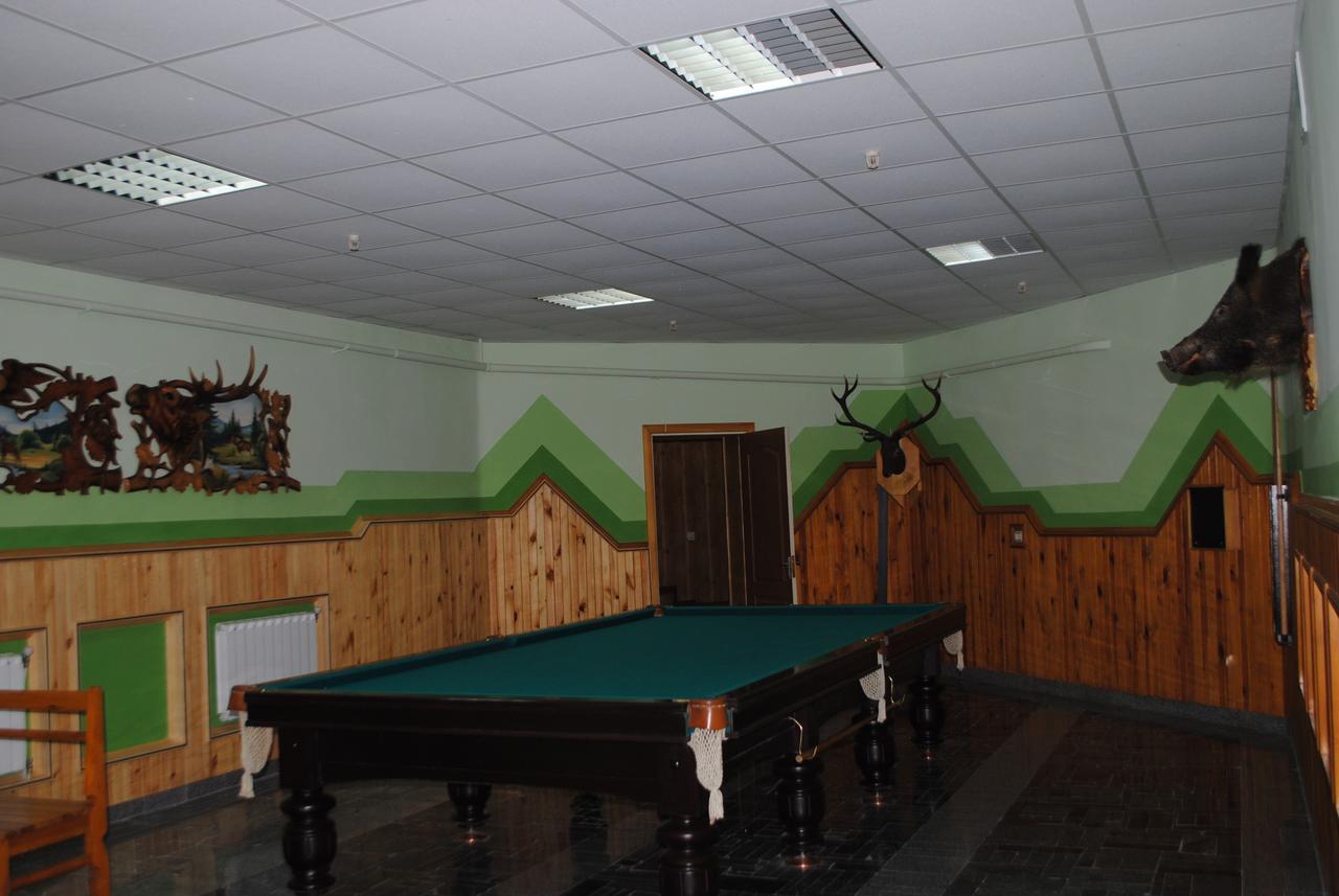 Hotel - Restaurant "Lion'S Heart" Velyka Omelyana Buitenkant foto